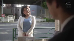 Chồng yếu không làm lên đỉnh, vợ yêu lên mạng tìm trai trẻ chịch khỏe