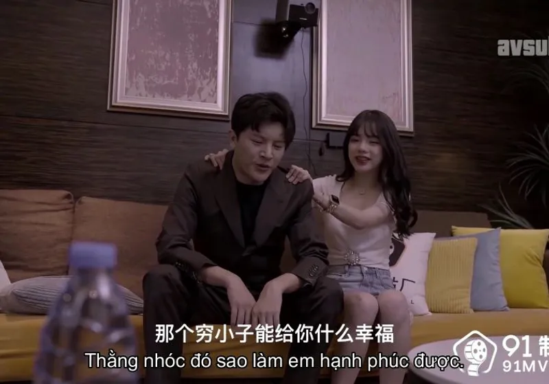 Em ghệ lén lút người tình để được dấn thân vào showbiz vietsub