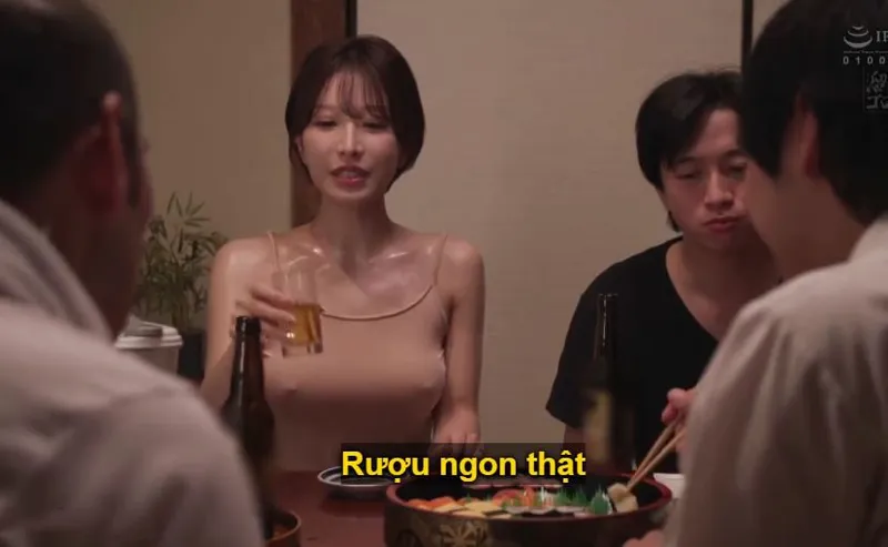 Vợ yêu gạ quan hệ cả gia đình ông xã vì gã chồng dẫn về quê rồi bỏ bê dâm đãng sml