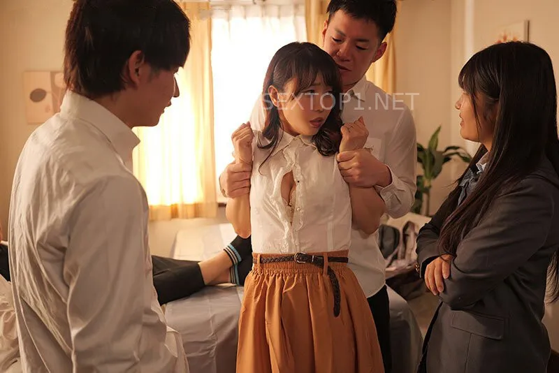 Không ưa má kế, cục cưng gọi bạn học về nhà cưỡng hiếp